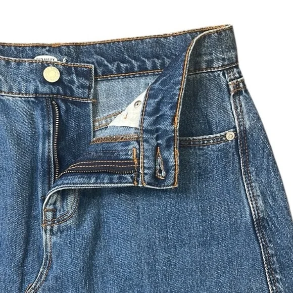 Old Navy Women’s Cotton Denim Mini Skirt Casual Size 6 - Picture 3 of 10
